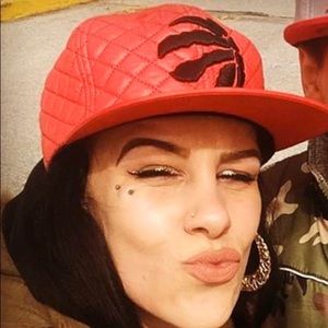 Meet your Posher, Natasha